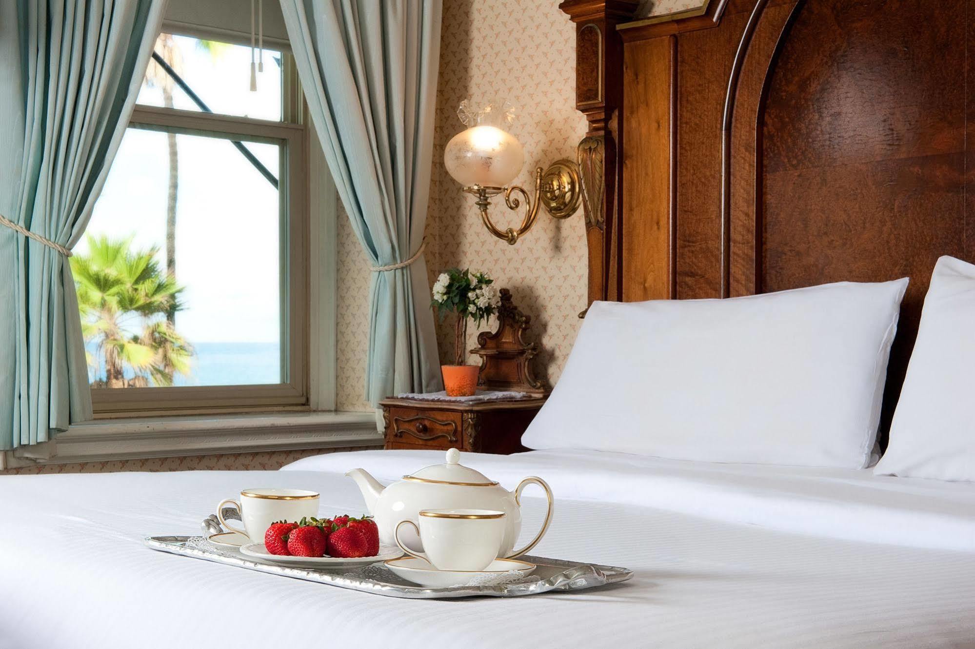 Doryman'S Oceanfront Inn Newport Beach Eksteriør billede
