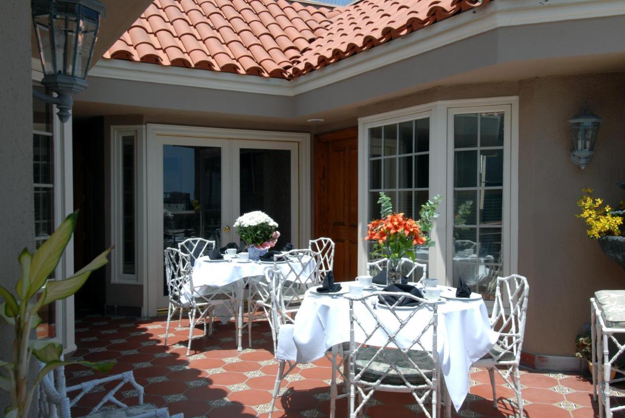 Doryman'S Oceanfront Inn Newport Beach Eksteriør billede